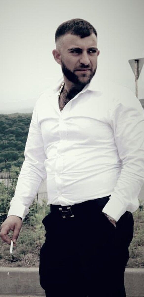 ���� 15159830 ������� KAREN, 33 ����, ���� ���������� � ��������