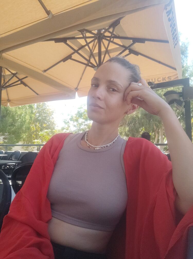  ,   , 33 ,   c 