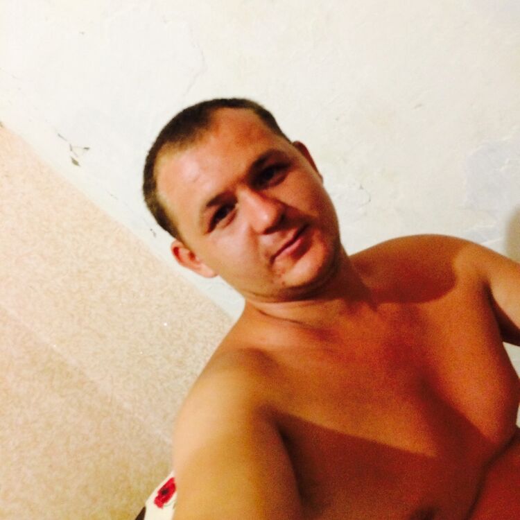  8141040  Oleg, 36 ,    
