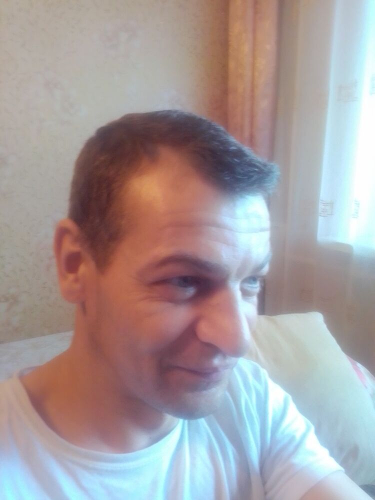  18630180  Leonid, 49 ,    