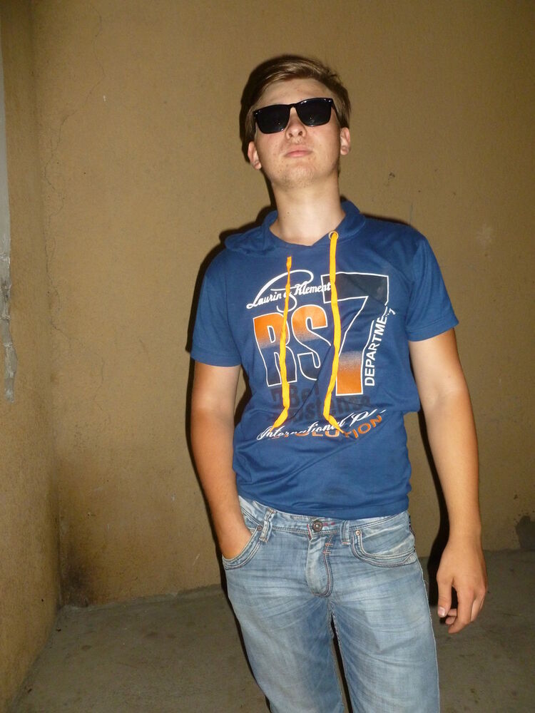  ,   Andrey, 28 ,   