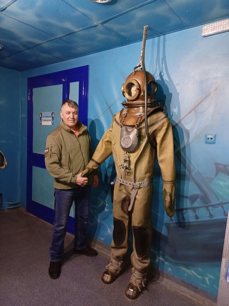 ���� 51885380 ������� ����, 53 ����, ���� ���������� � ������