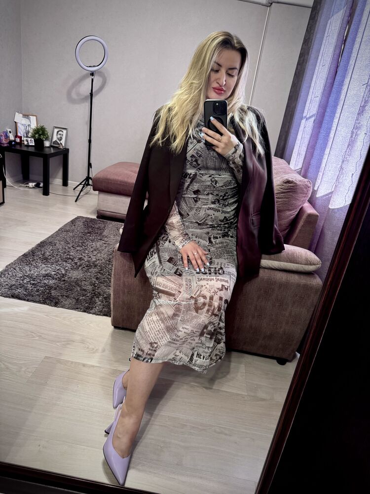  --,   AnnetMori, 31 ,     , c 
