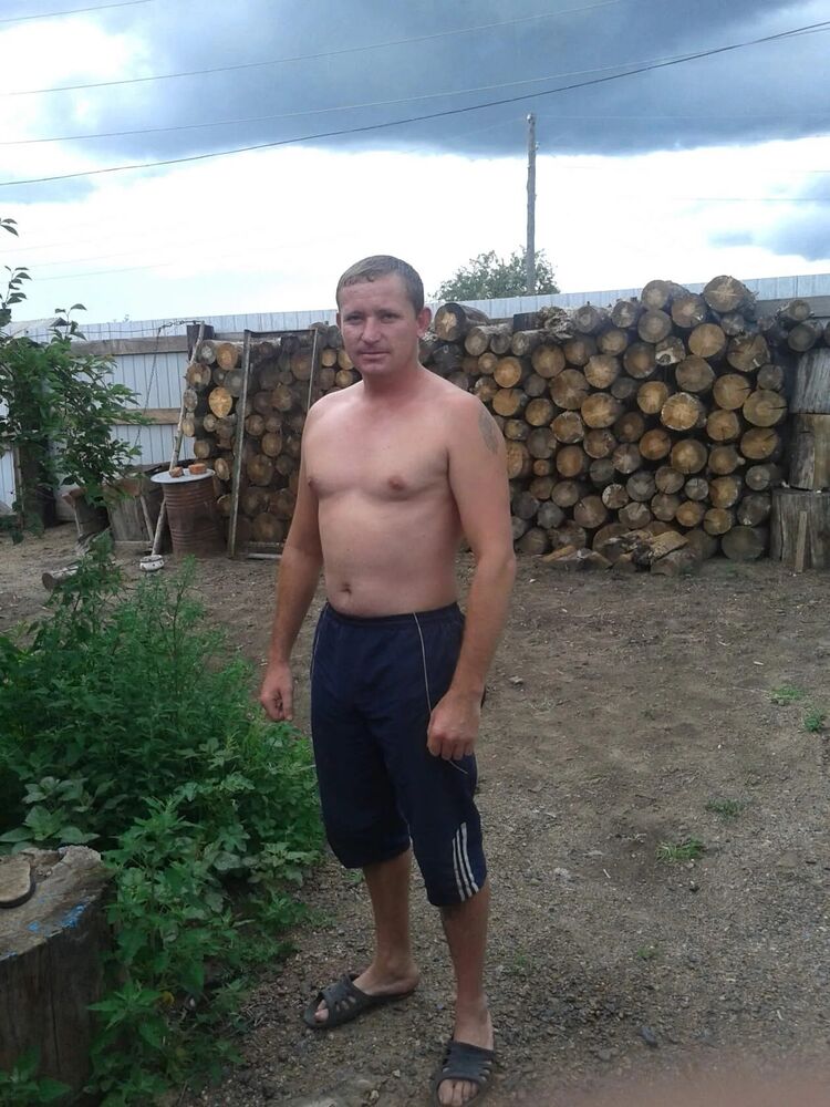  46570510  , 40 ,    