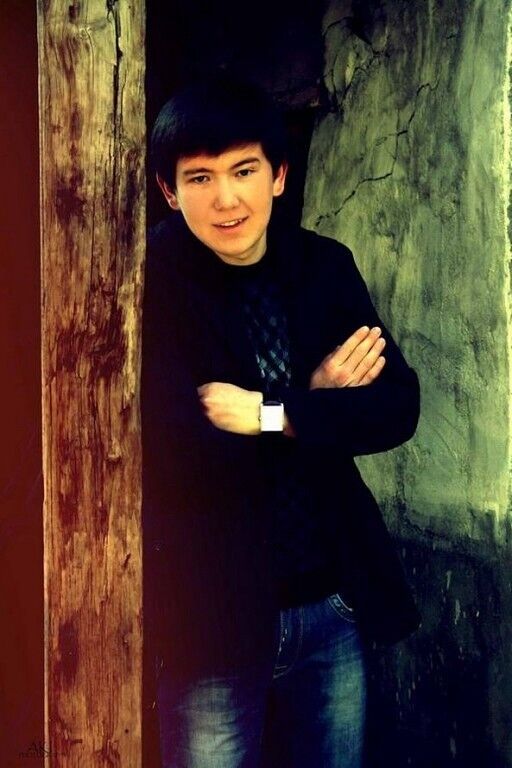  4422090  Dezzzi, 33 ,    