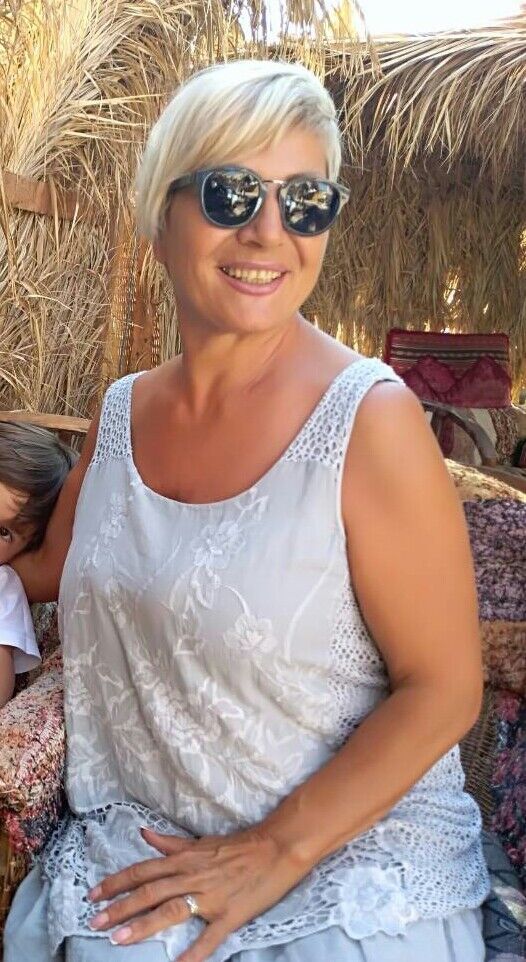  14525710  Elena, 67 ,    