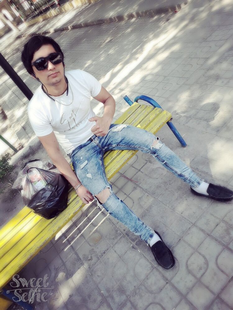   ,   Oybek, 26 ,   ,   , c 