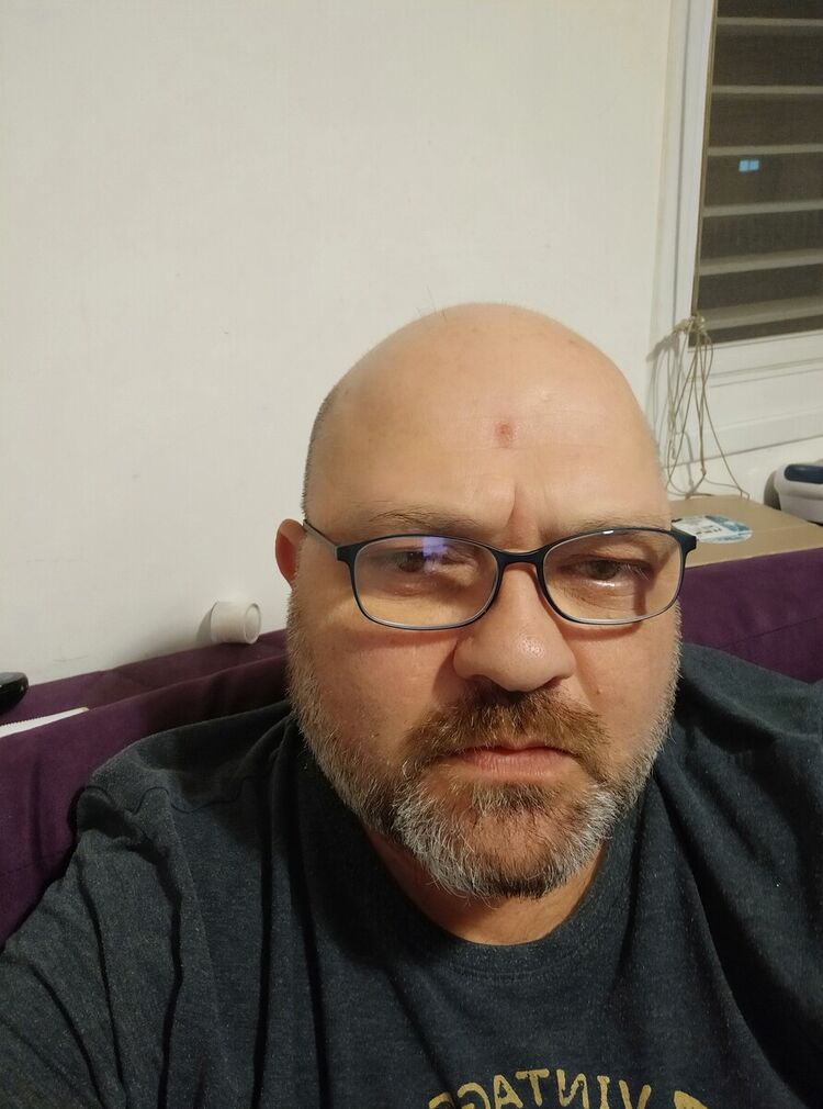  Azor,   Igor, 52 ,   ,   