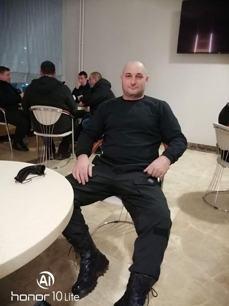  53696290  Dmitry, 47 ,    