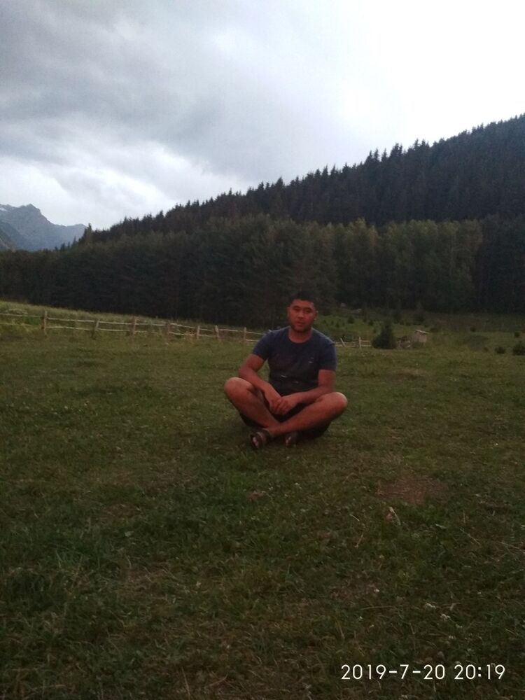  16851390  Sanjar, 32 ,    