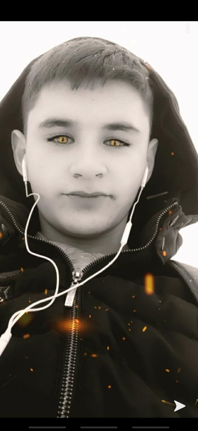  ,   Alexander, 24 ,   ,   