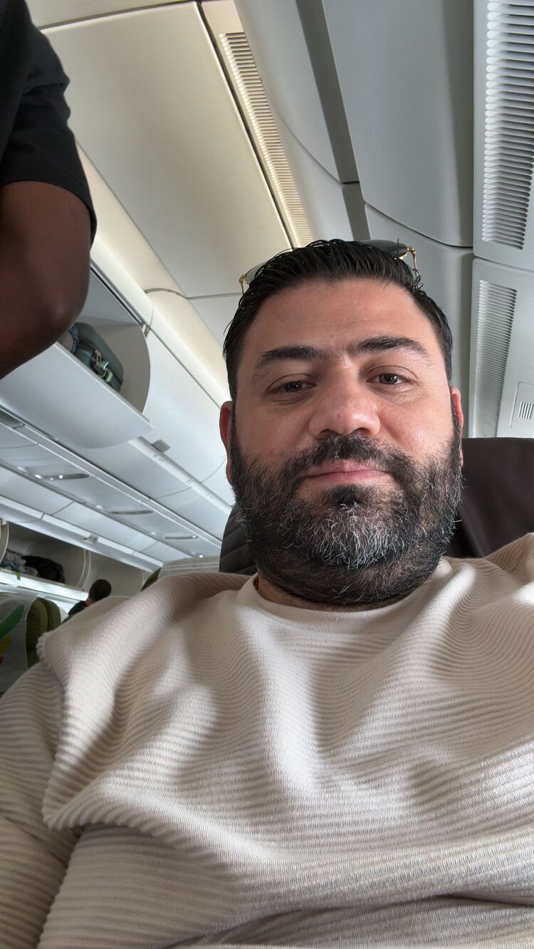  40390230  Bashir, 41 ,    Zahle
