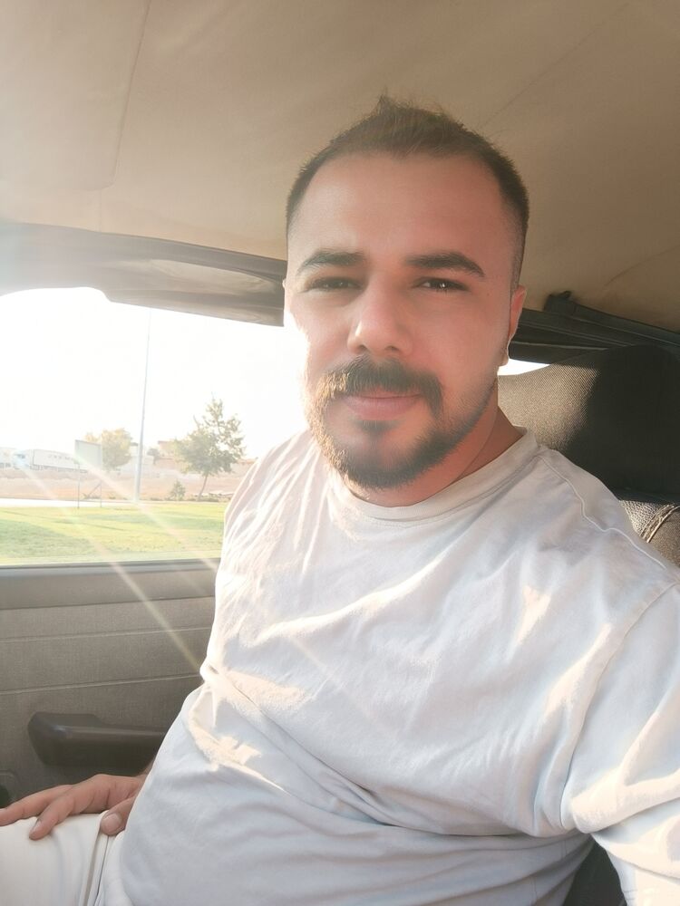  ,   Mustafa, 31 ,   ,   