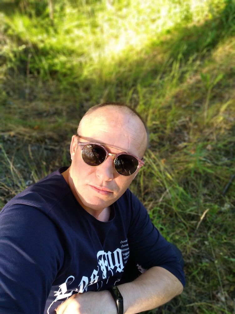  45051560  , 40 ,    