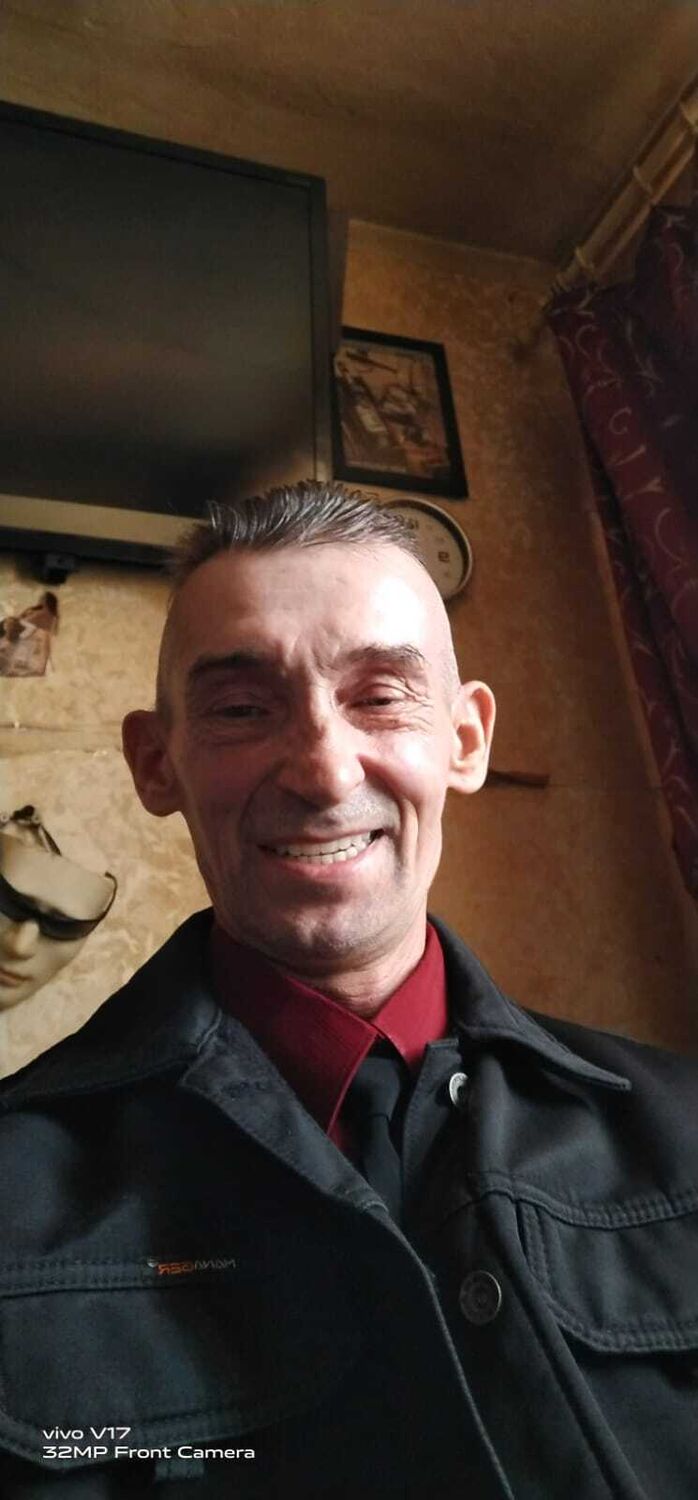  40925070  , 54 ,    