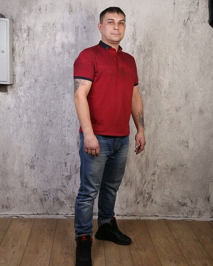  27101860  Alex, 40 ,    