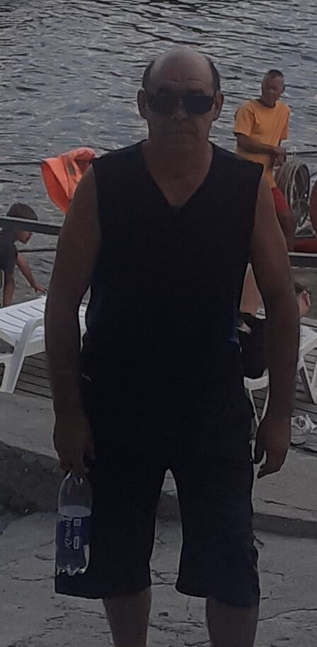  --,   , 48 ,  