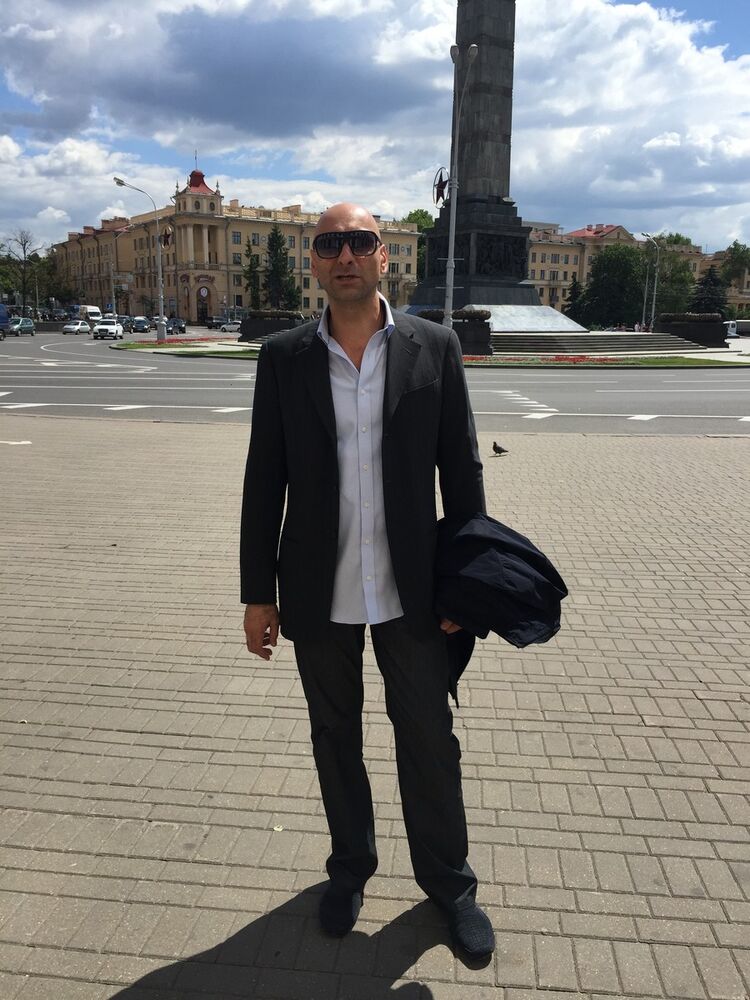  ,   Jonson, 48 ,   ,   , c 