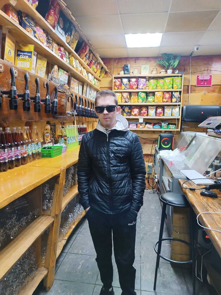  53209760  , 24 ,    -