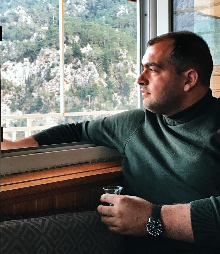  ,   Emrah, 33 ,   ,   