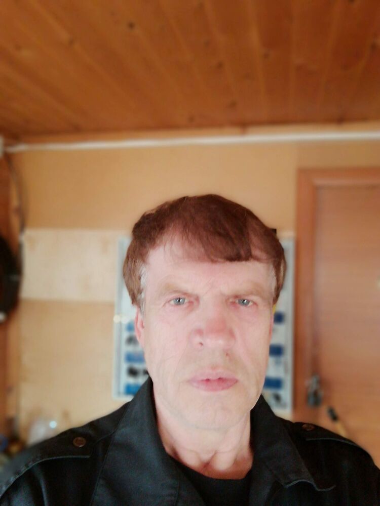  28681590  , 74 ,    