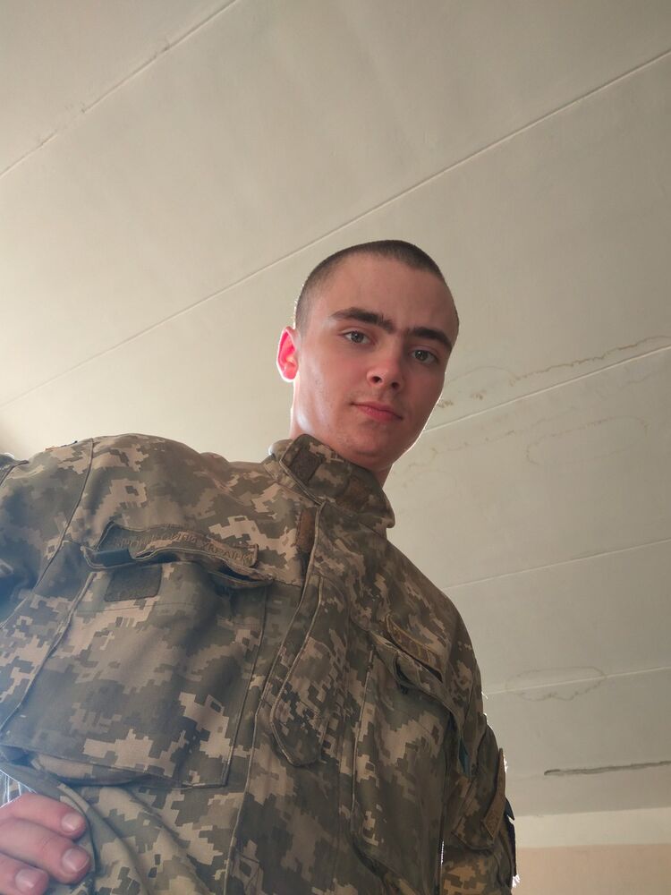  8329120  , 30 ,    