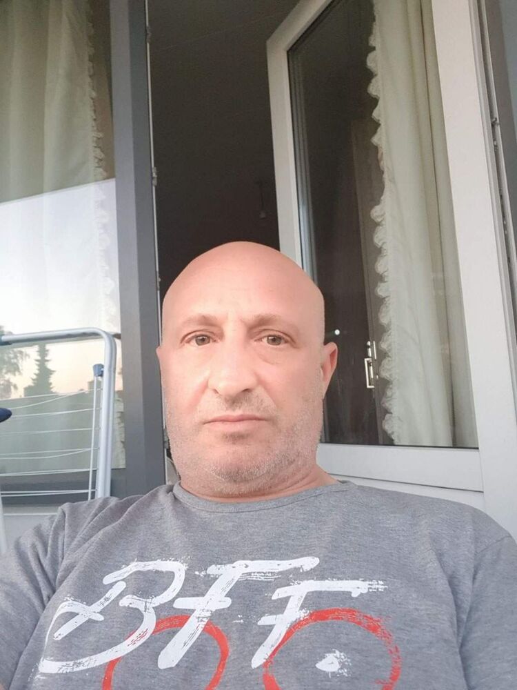  37936150  , 51 ,    