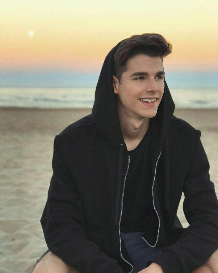 ���� 43318440 ����� ������, 21 ���, ���� ���������� � �����