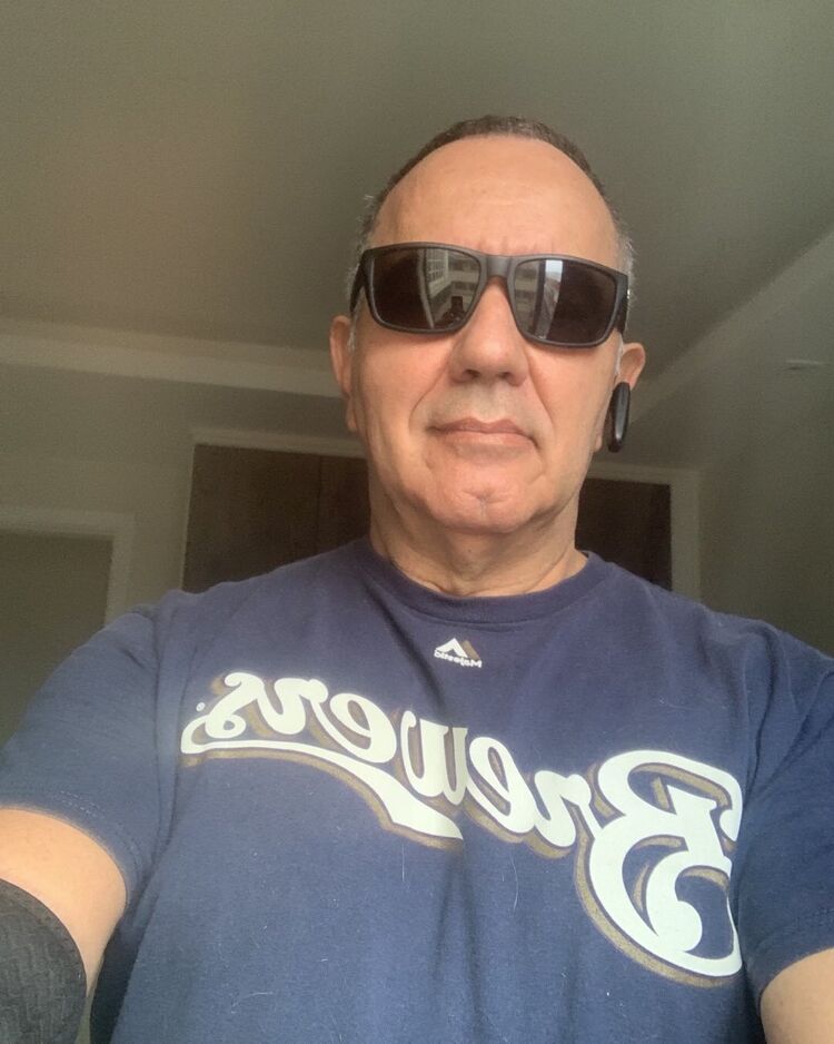  33044060  Richard Ryan, 63 ,    Soho