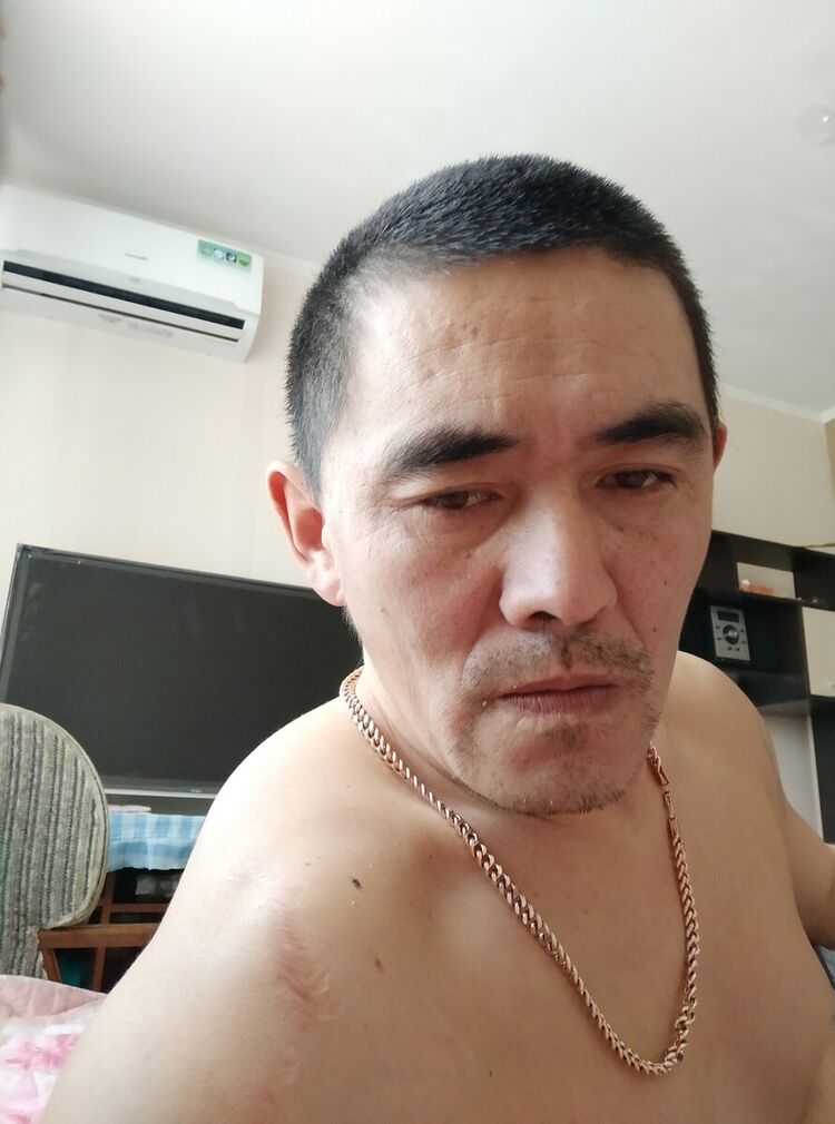  22588400  , 44 ,    