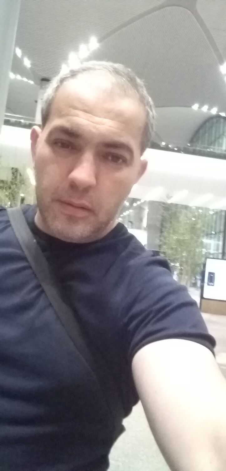  ,   Rafet, 39 ,   ,   