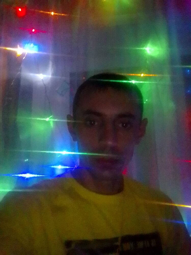  31680390  , 32 ,    