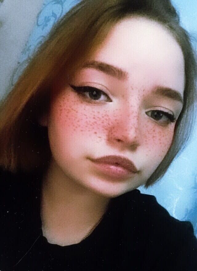  ,   Anna, 24 ,   , 