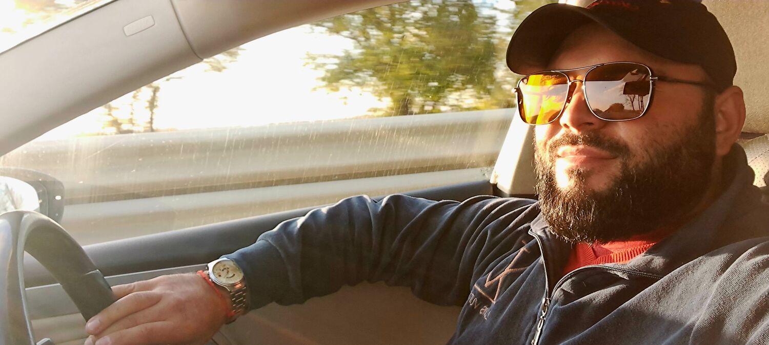  37742260  , 33 ,    --