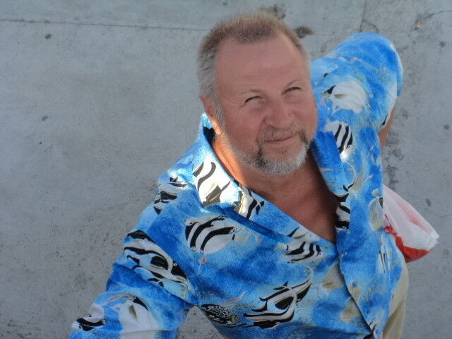  ,   Alex, 70 ,   ,   , c 