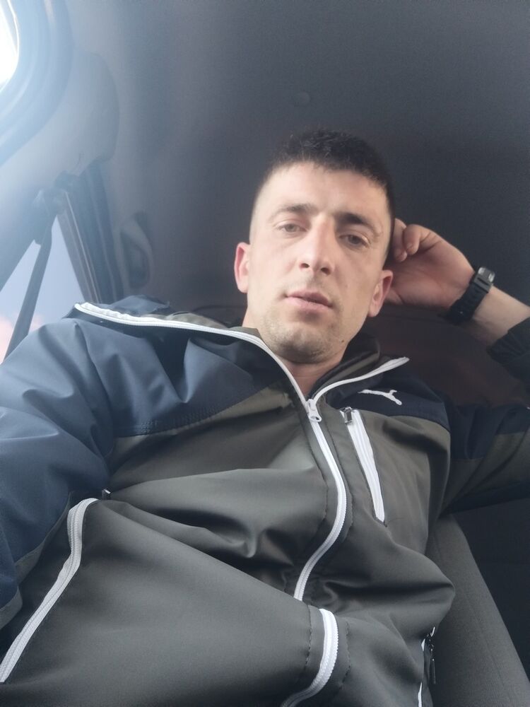 ���� 19420520 ������� Nelu, 32 ����, ���� ���������� � ��������