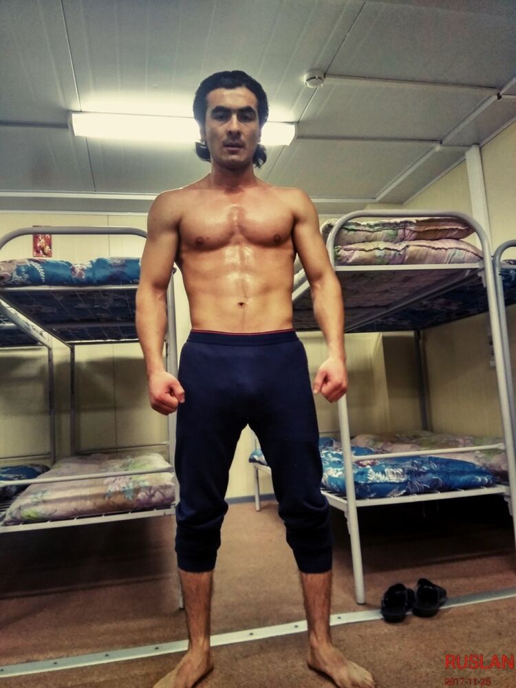  ,   Ruslan, 30 ,   ,   , c 