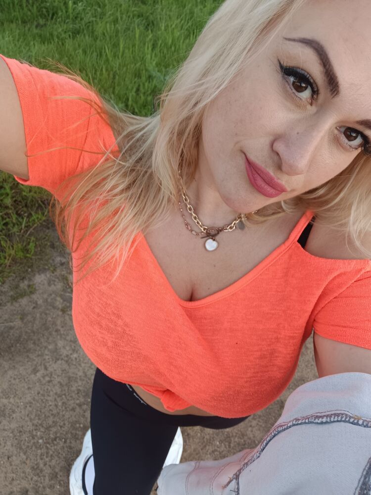  52689020  , 42 ,    