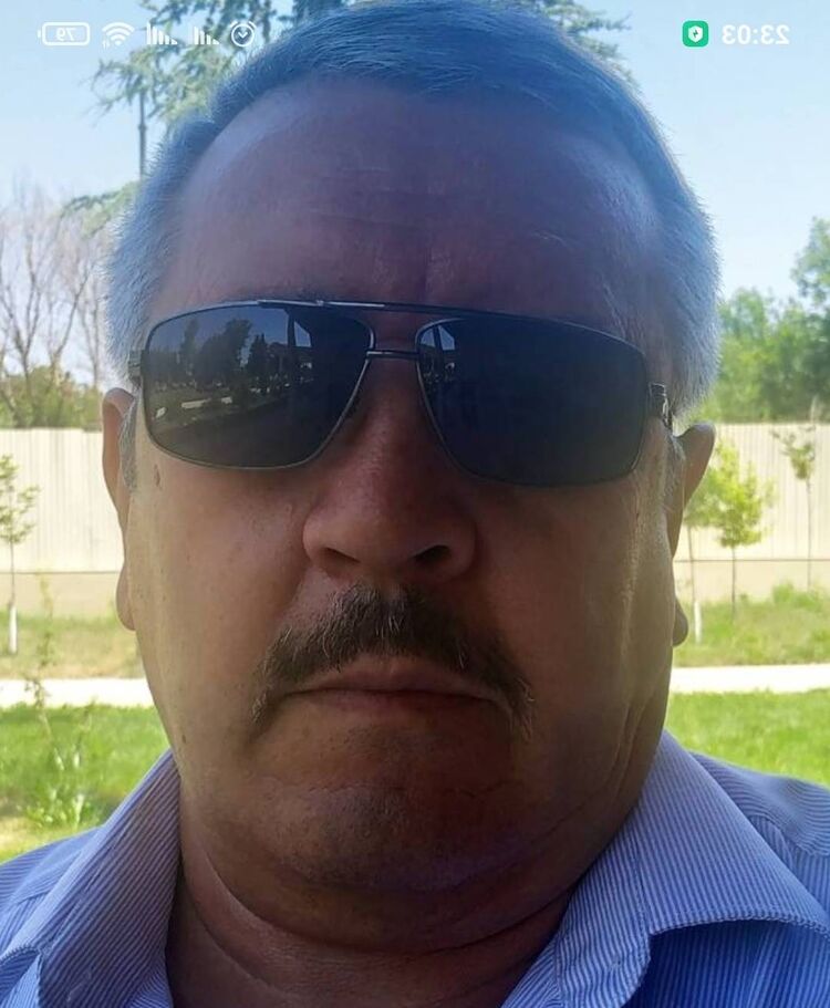  32669370  Gafur, 59 ,    
