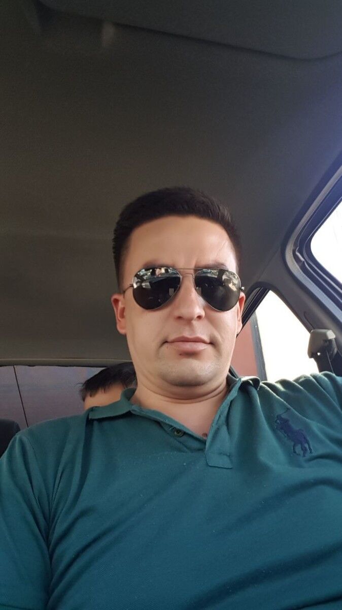  18695670  Eldorbaratov, 37 ,    