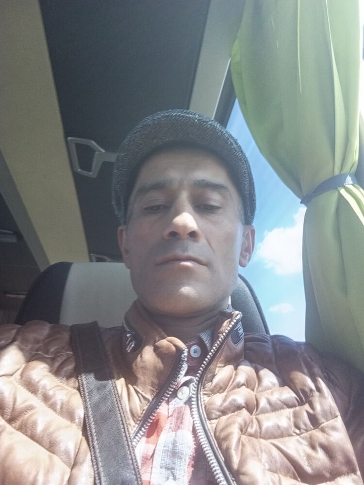  49726460  Seroj, 46 ,    -