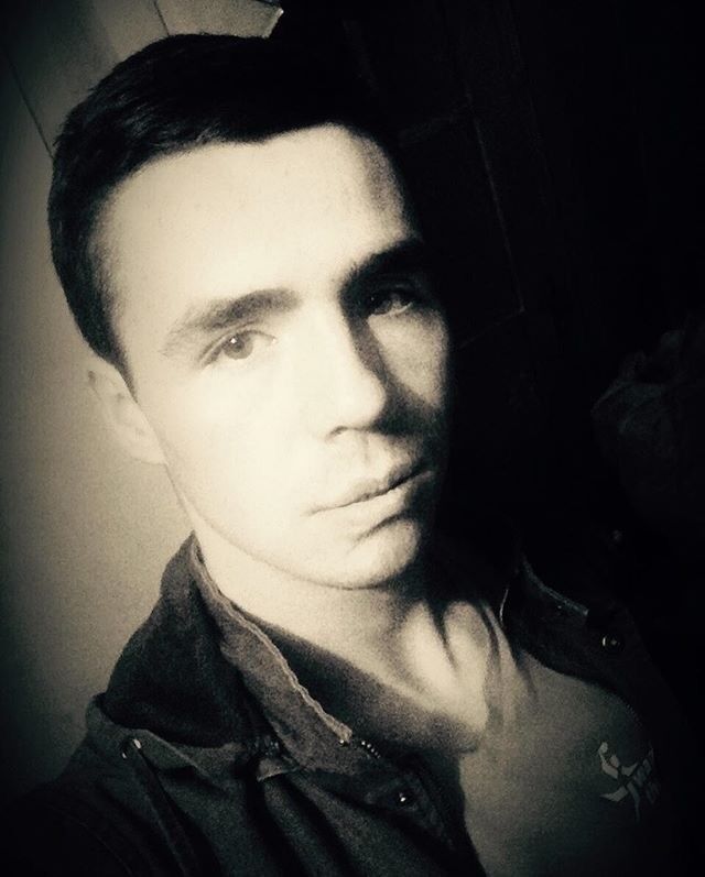  ,   Pedro, 27 ,   
