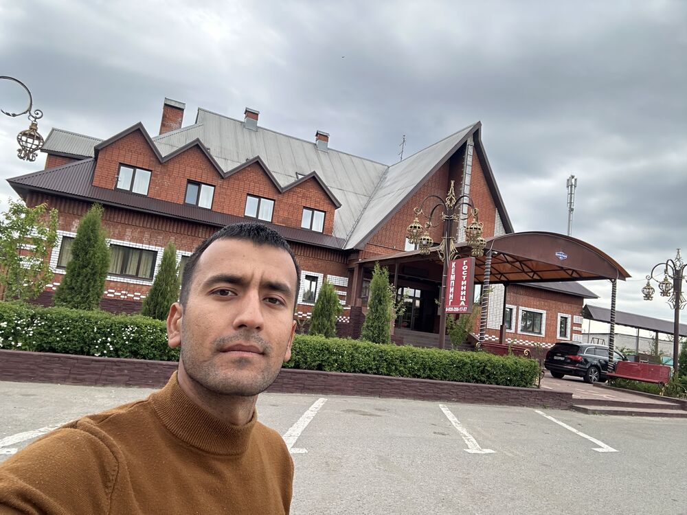   ,   Sarvar, 23 ,   ,   