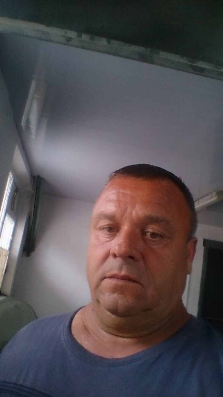  29387340  Alexei, 55 ,    