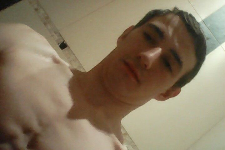  12051630  Diniss, 29 ,    