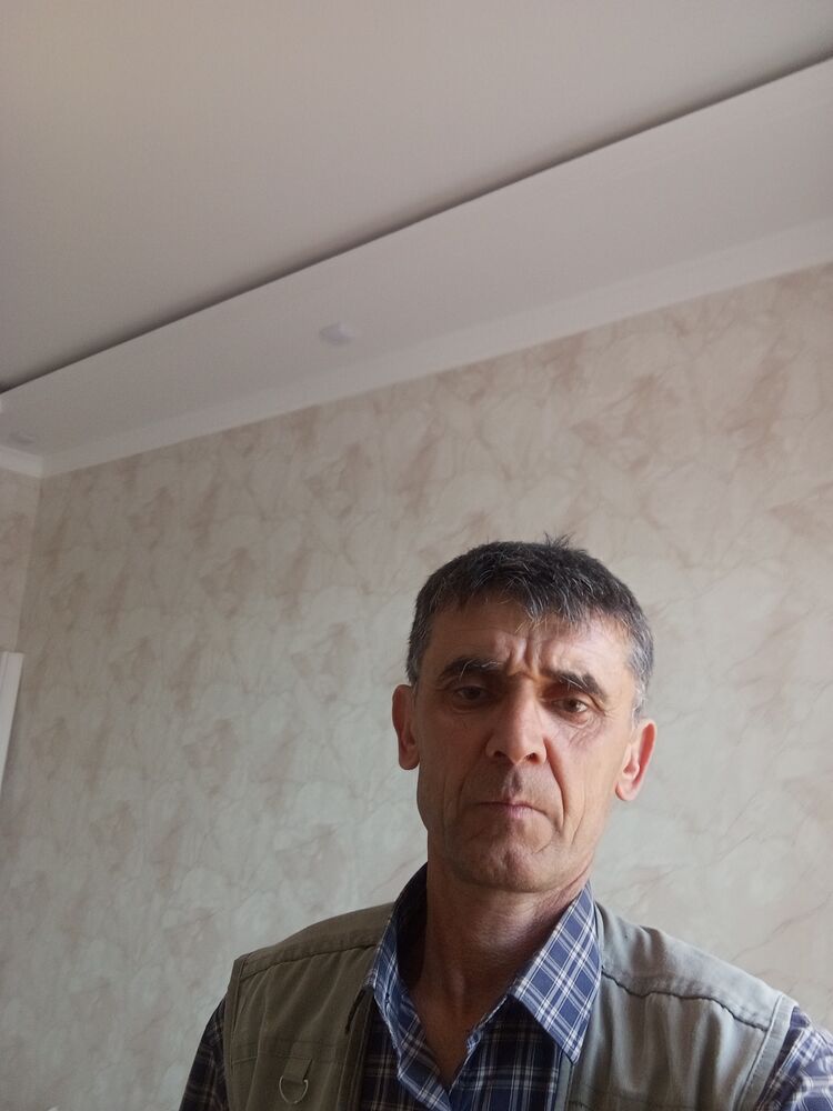  ,   Ilhombek, 54 ,   ,   