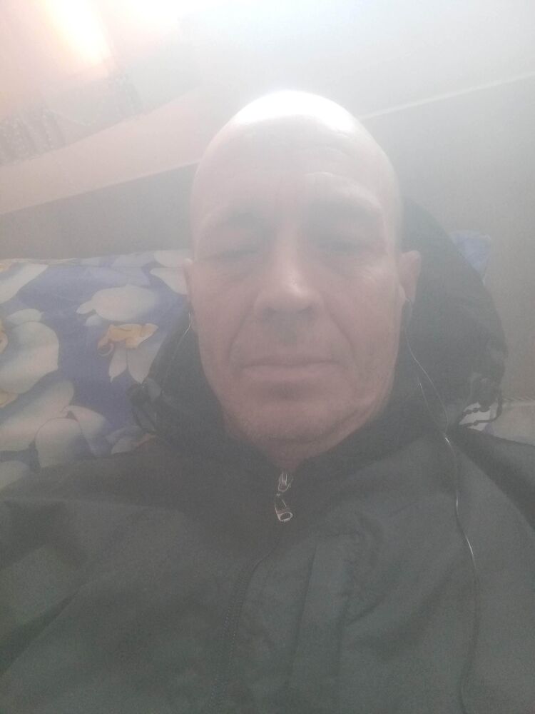 44609850  , 51 ,     