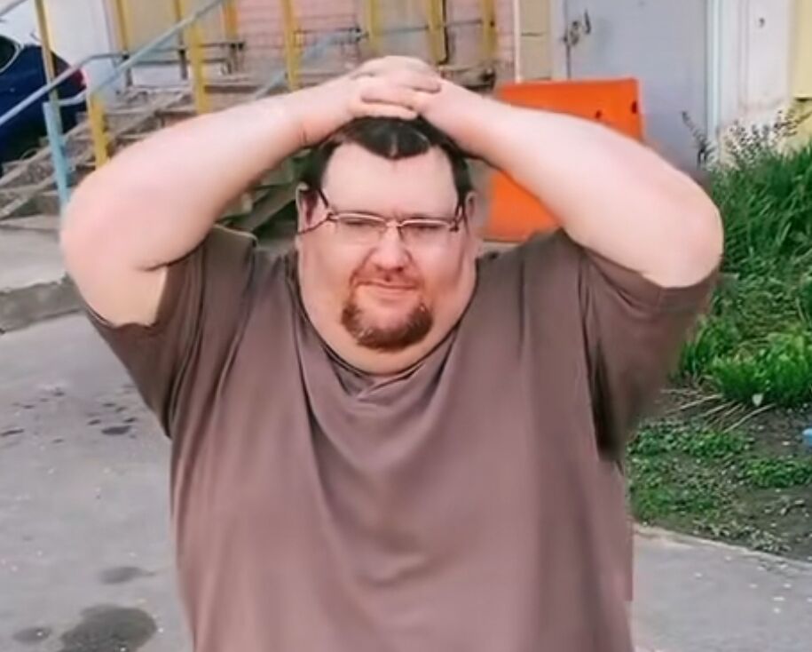  44283440  , 51 ,    
