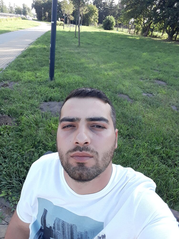  35320810  Roma, 31 ,    