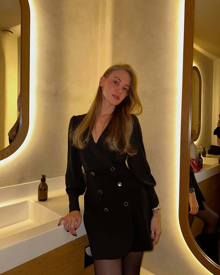 ���� 55431320 ������� ����, 53 ����, ���� ���������� � �������